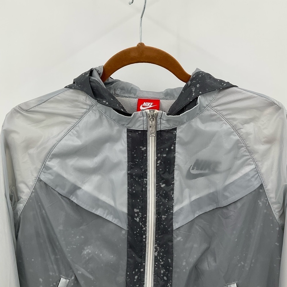 Nike Windrunner Splatter Jacket White M Euc! - image 5